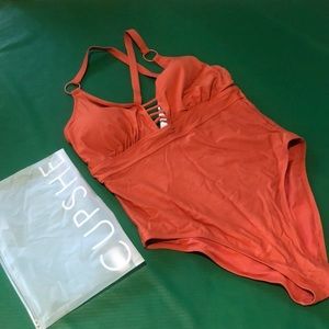 XXL Cupshe nwt one piece swim